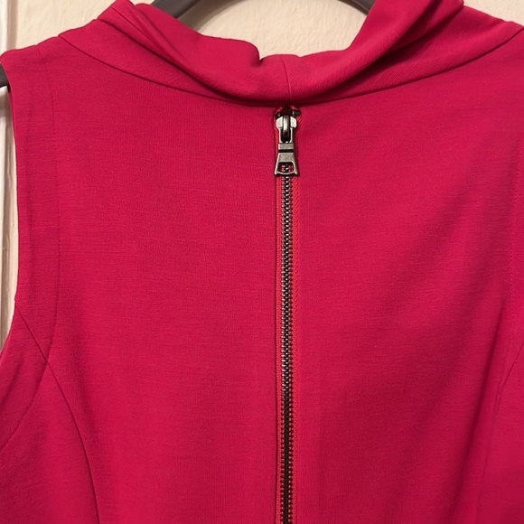 Pink Sleeveless Cowl Neckline - Picture 7 of 8